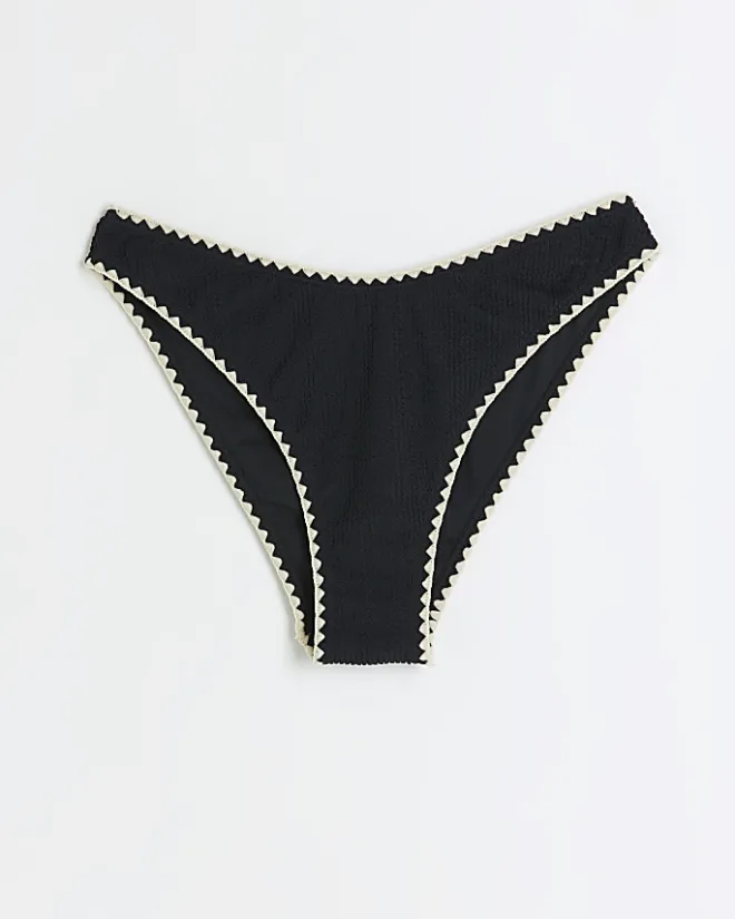 River Island crinkle stitched brief bikini bottoms Black Outlet