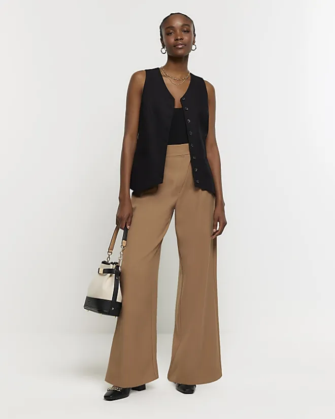 River Island high V-neck waistcoat Black Best