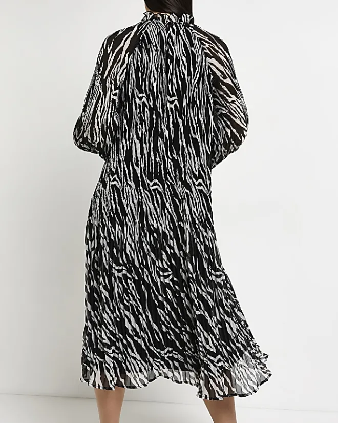 River Island printed maternity midi dress Black Best