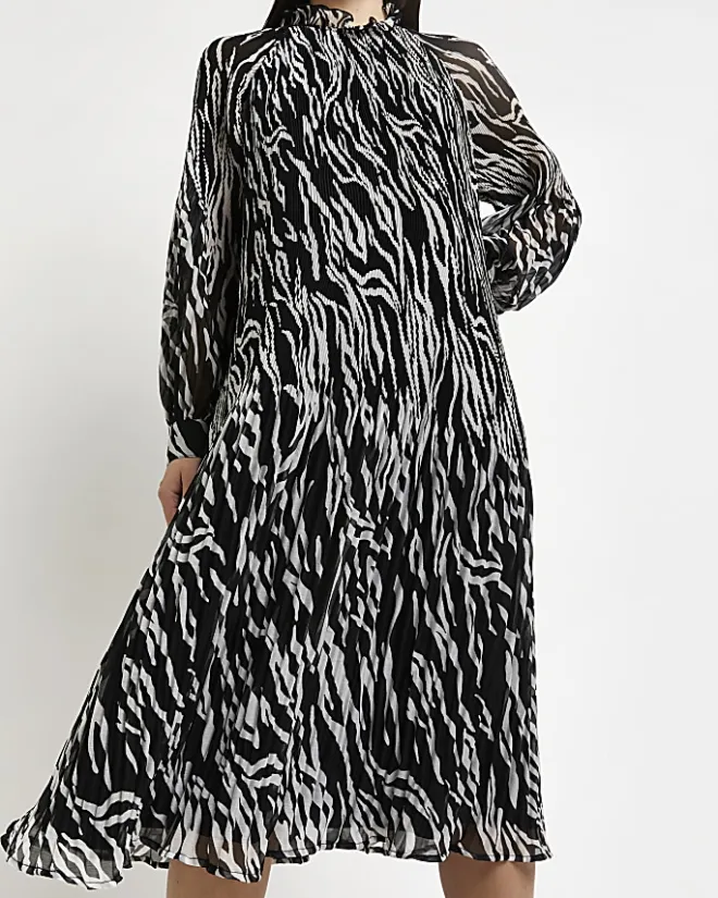 River Island printed maternity midi dress Black Best