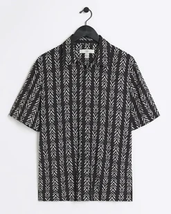 River Island regular fit crinkle arrow print shirt Black New