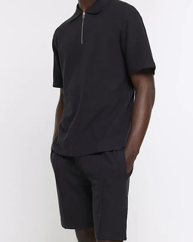 River Island regular fit textured smart shorts Black Hot