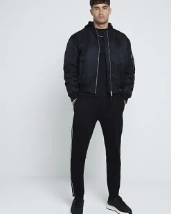 River Island RI studio muscle fit t-shirt Black Hot