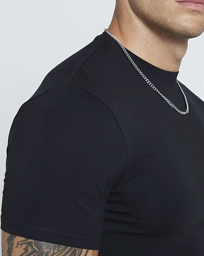 River Island RI studio muscle fit t-shirt Black Hot