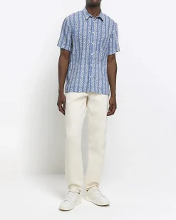 River Island regular fit crinkle arrow print shirt Blue Outlet