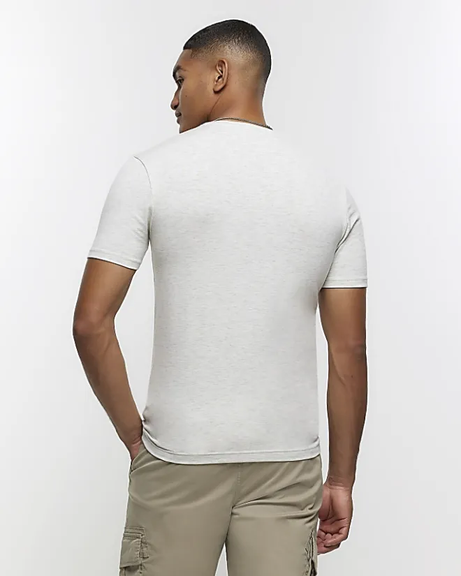 River Island Light muscle fit t-shirt Grey Hot