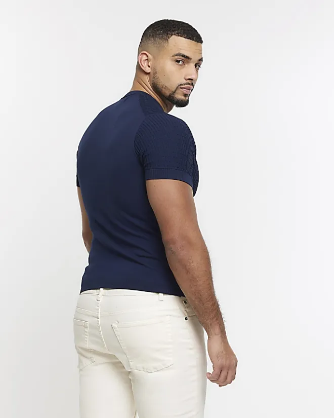 River Island muscle fit brick knit t-shirt Navy Clearance