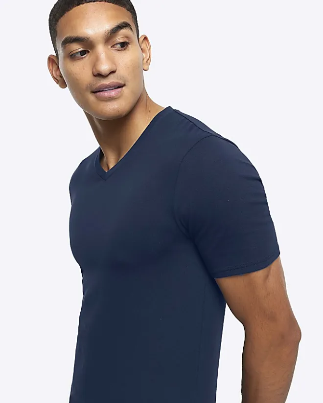 River Island muscle fit V neck t-shirt Navy Best