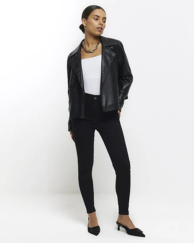 River Island Petite bum sculpt skinny jeans Black Best
