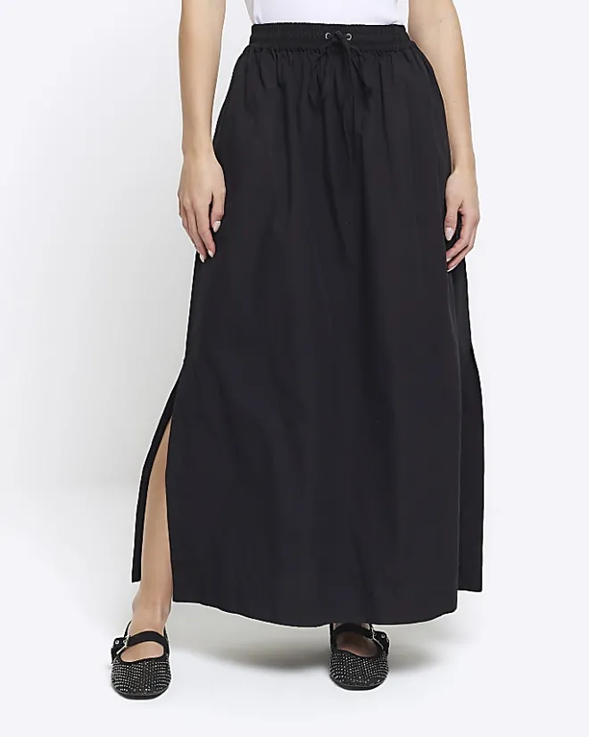 River Island Petite elasticated waist maxi skirt Black Outlet