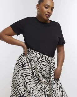 River Island Plus animal print t-shirt midi dress Black Outlet