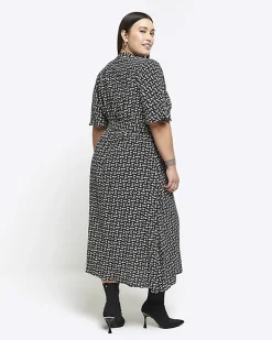 River Island Plus geometric belted midi shirt dress Black Hot
