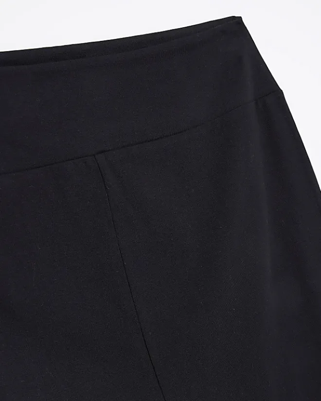River Island Plus RI Active cycling shorts Black Fashion