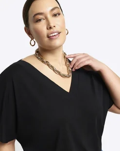 River Island Plus V neck t-shirt Black Clearance