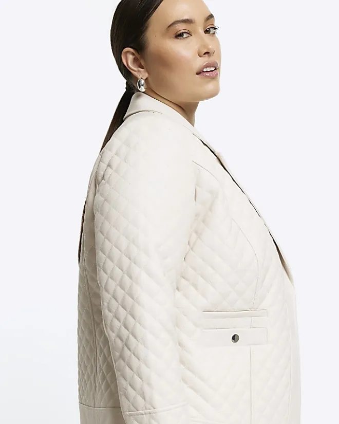 River Island Plus stone faux leather quilted blazer Cream Outlet