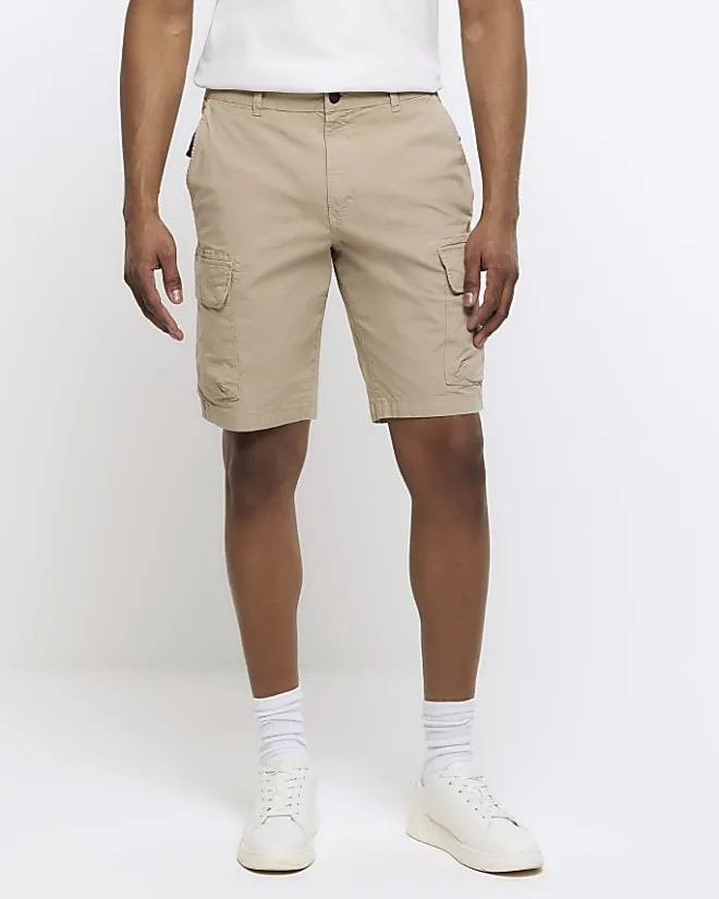 River Island regular fit cargo shorts Stone Discount