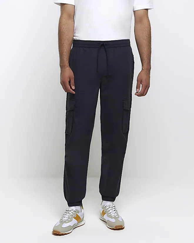 River Island Washed slim fit cargo joggers Navy Hot